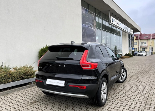 Volvo XC 40 cena 117900 przebieg: 113007, rok produkcji 2018 z Białystok małe 92